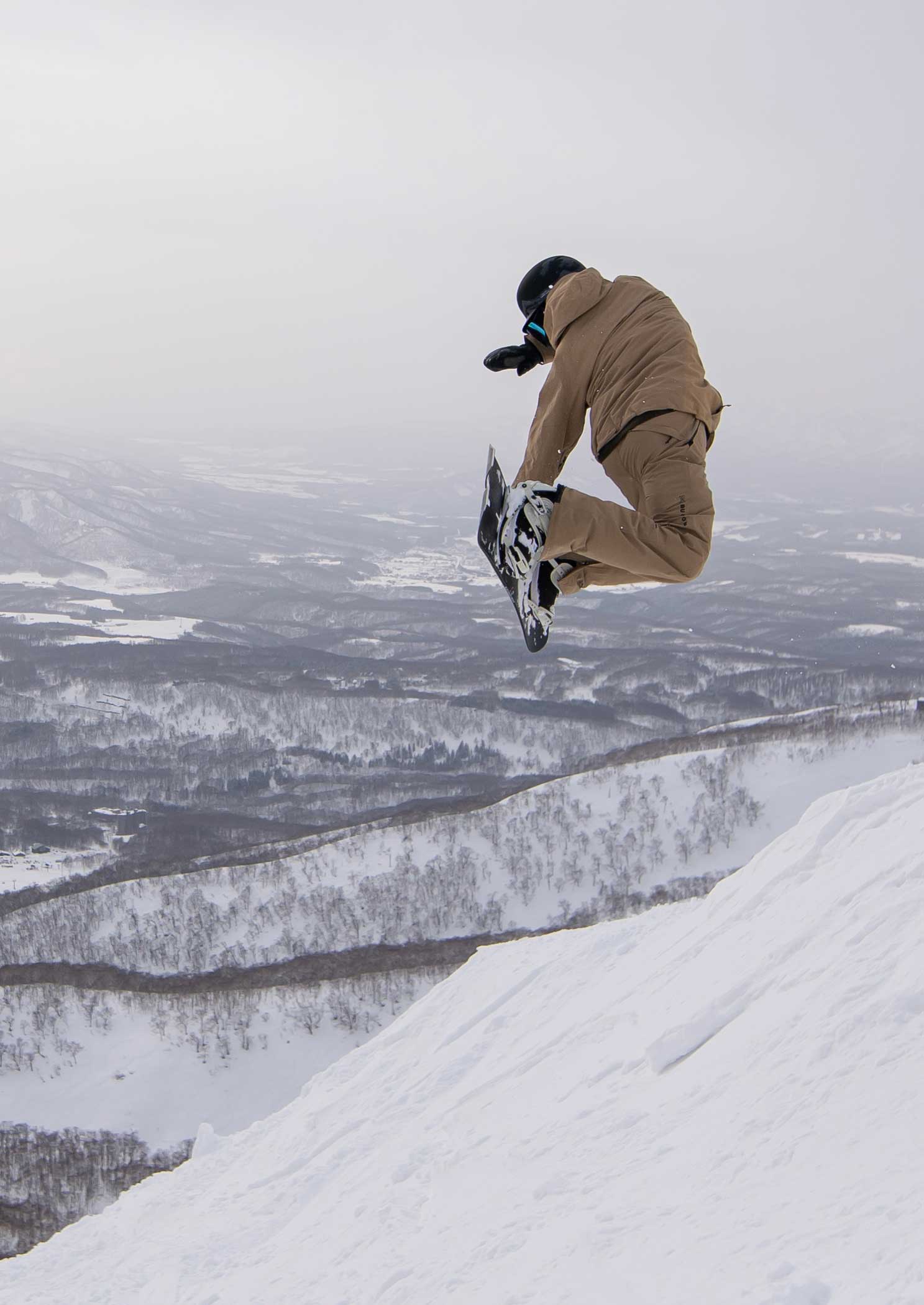 JAPAN Snowboard Retreat 2024 boardarchive